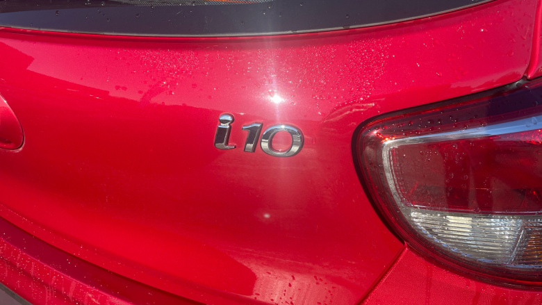 Hyundai i10 1.0 SE 5dr Petrol Hatchback